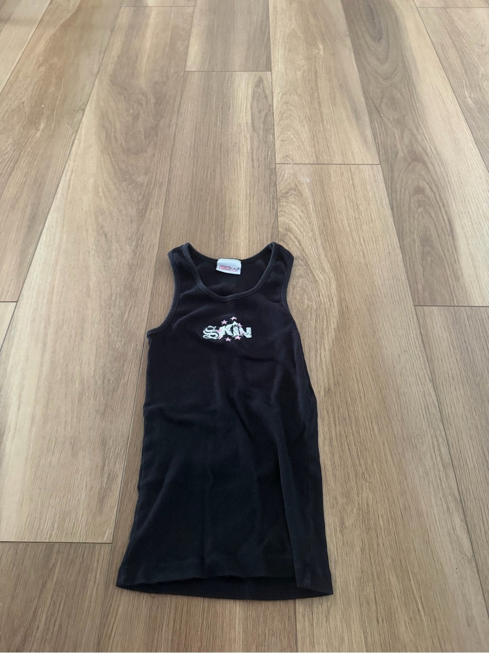 Skin Y2K Black Star Tank Top